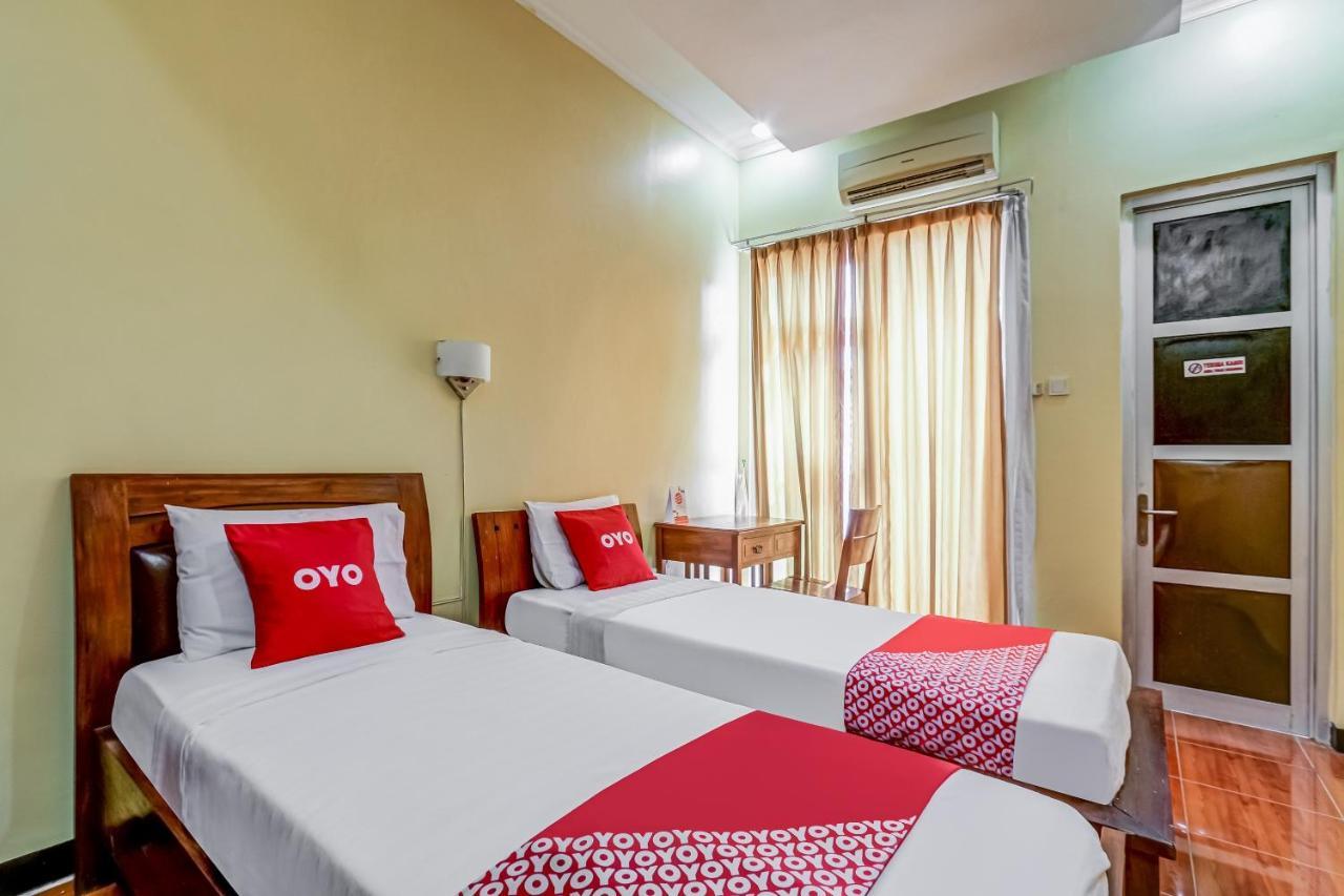 Oyo 91036 Hotel Simpang Lima Gkpri Semarang Extérieur photo